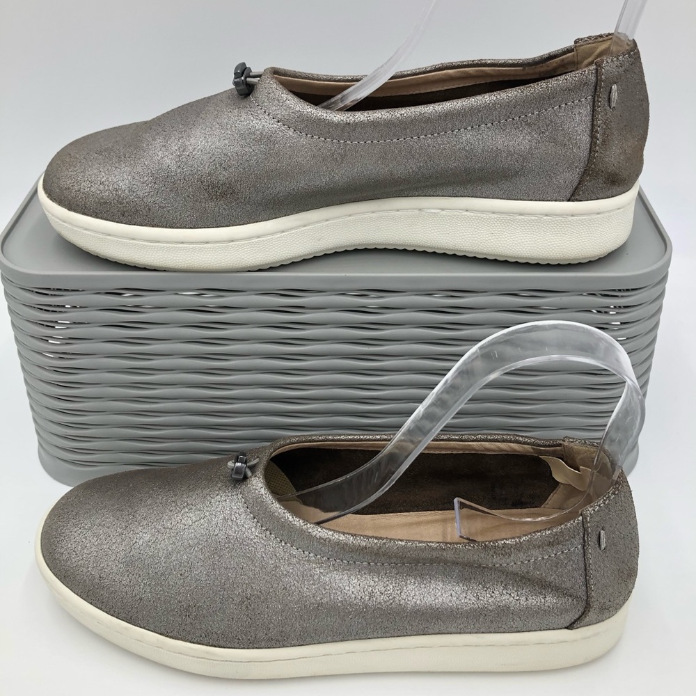 Eileen Fisher Sydney Metallic Silver Slip On Shoes Size 9